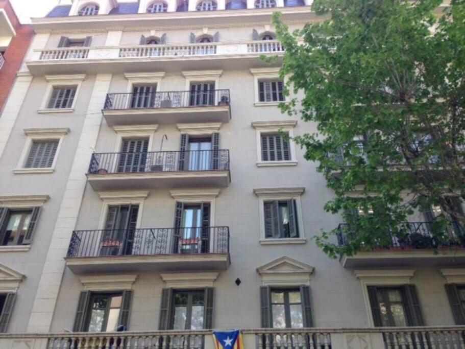 Canela Homes Barcelona Bailen Екстериор снимка