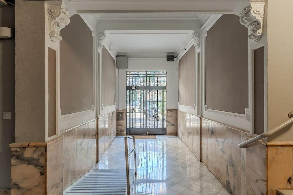 Canela Homes Barcelona Bailen Екстериор снимка