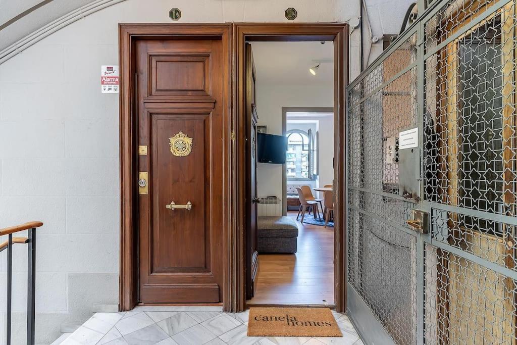 Canela Homes Barcelona Bailen Екстериор снимка