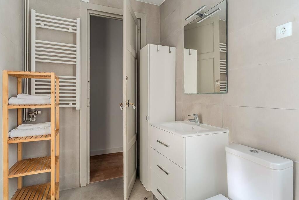 Canela Homes Barcelona Bailen Екстериор снимка