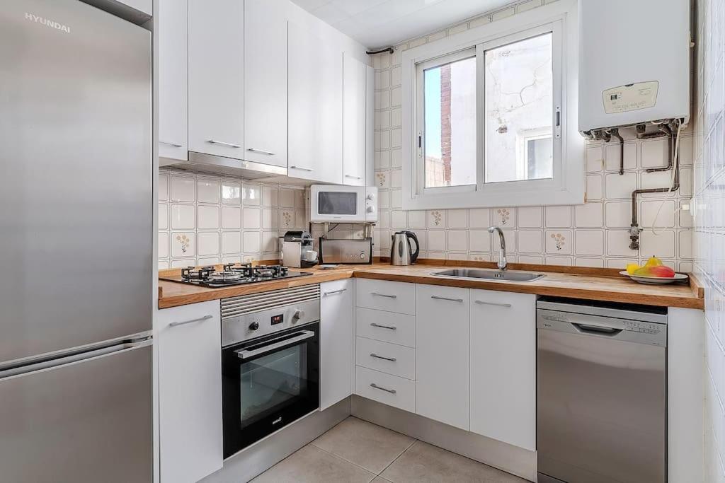 Canela Homes Barcelona Bailen Екстериор снимка